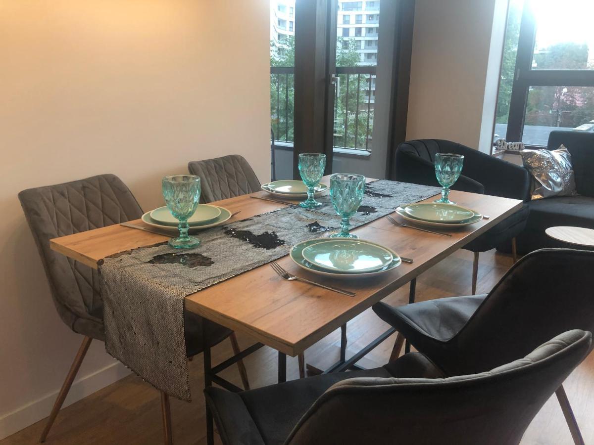 Central Point Apartament, Browary Warszawskie , Free Wifi, Fv Warsawa Bagian luar foto