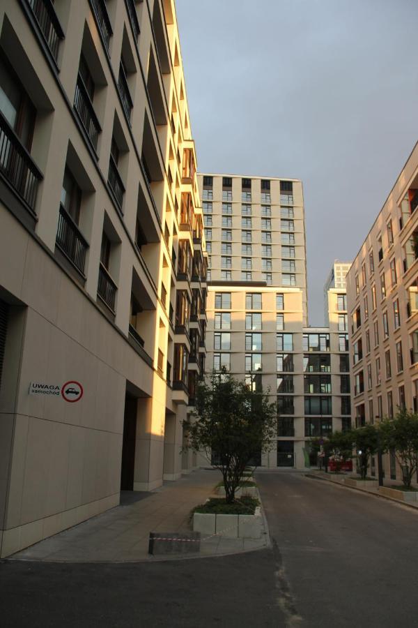 Central Point Apartament, Browary Warszawskie , Free Wifi, Fv Warsawa Bagian luar foto